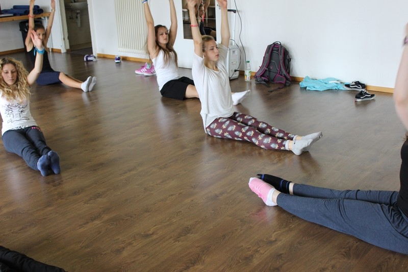 Village Camps International Summer Camp Leysin, Switzerland 2025-08-09 https://www.villagecamps.com/journals_admin/images/1001-20-dance (9).jpg